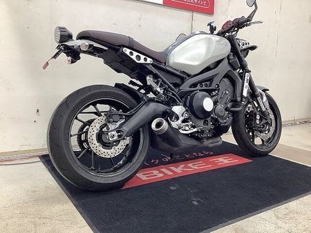 ヤマハ XSR900 XSR900 2016年モデル バーエンドミラー/ハリケーン製コンドルハンドル/USB2ポ 4