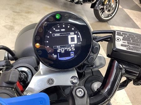 ヤマハ XSR900 XSR900 2016年モデル バーエンドミラー/ハリケーン製コンドルハンドル/USB2ポ 9