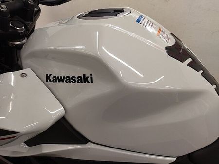 カワサキ Z400 Z400 2022年モデル ☆★エンジンスライダー・USB ・デイトナ製スマホホルダー装備 22