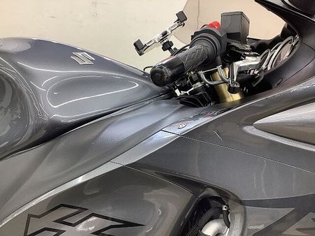 スズキ HAYABUSA GSX1300R 隼 2017年モデル USB2ポート・スマホホルダー装備!! 27