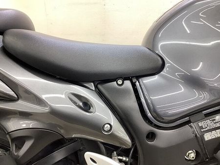 スズキ HAYABUSA GSX1300R 隼 2017年モデル USB2ポート・スマホホルダー装備!! 31