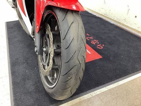 ホンダ CBR400R CBR400R 2013年モデル ☆★リアキャリア装備・前後タイヤ新品交換サービス!★☆! 25