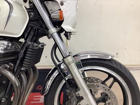 ホンダ CB1100 CB1100 2010年モデル アップハンドル仕様Type I ビキニカウル装備! 23