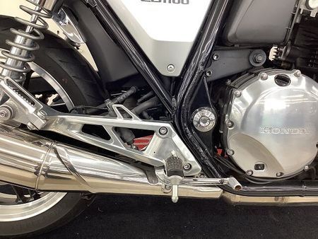 ホンダ CB1100 CB1100 2010年モデル アップハンドル仕様Type I ビキニカウル装備! 31