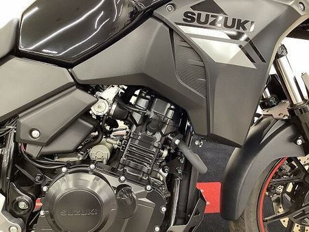 スズキ Vストローム250 V-Strom 250 2021年モデル トップケース装備 32