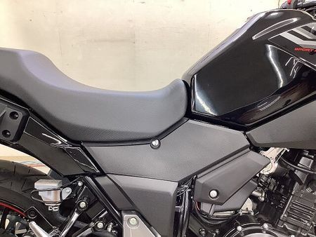 スズキ Vストローム250 V-Strom 250 2021年モデル トップケース装備 34
