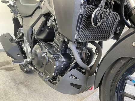 スズキ Vストローム250 Vストローム250 2017年モデル リアボックス装備! 31