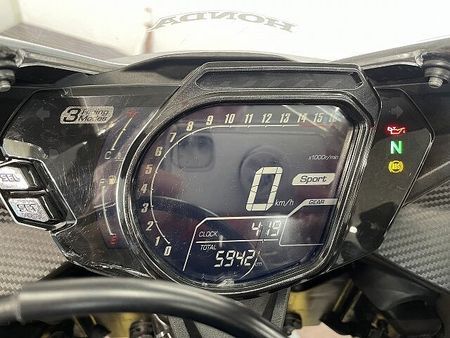 ホンダ CBR250RR (MC51) CBR250RR ABS 2019年モデル USB電源装備!! 6