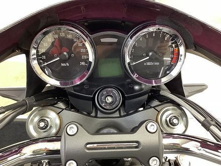 カワサキ Z900RS Z900RS SE 2025年モデル ビキニカウル・コアガード・リアキャリア装備 12