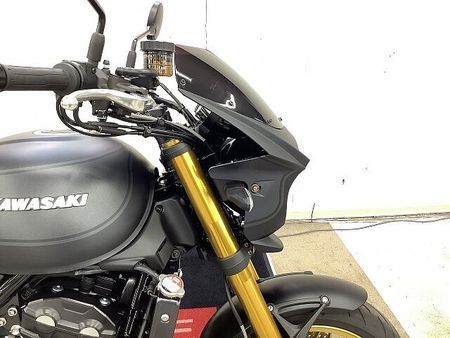 カワサキ Z900RS Z900RS SE 2025年モデル ビキニカウル・コアガード・リアキャリア装備 25