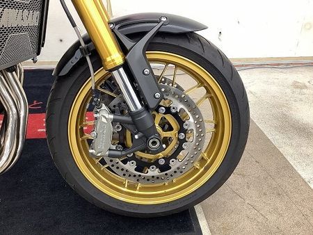 カワサキ Z900RS Z900RS SE 2025年モデル ビキニカウル・コアガード・リアキャリア装備 27