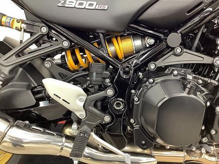 カワサキ Z900RS Z900RS SE 2025年モデル ビキニカウル・コアガード・リアキャリア装備 36