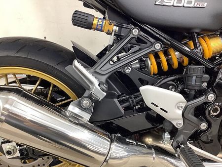 カワサキ Z900RS Z900RS SE 2025年モデル ビキニカウル・コアガード・リアキャリア装備 40