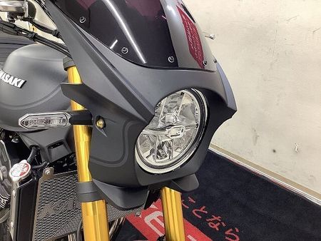 カワサキ Z900RS Z900RS SE 2025年モデル ビキニカウル・コアガード・リアキャリア装備 10