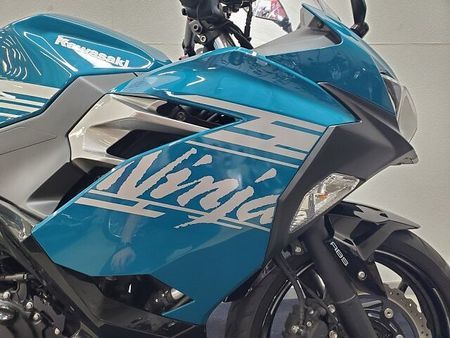 カワサキ ニンジャ 400 NINJA400 2021年モデル マルチバー USBポート装備 13