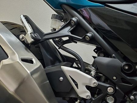 カワサキ ニンジャ 400 NINJA400 2021年モデル マルチバー USBポート装備 38