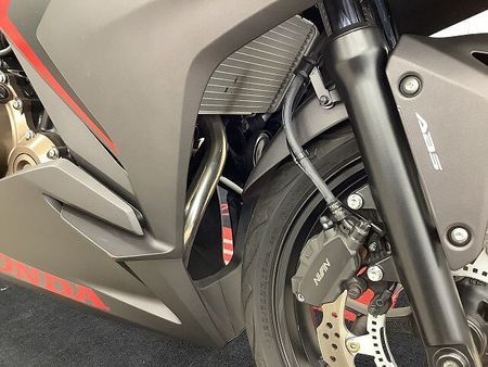 ホンダ CBR400R CBR400R ABS搭載 2021年モデル マルチバー・USB装備 32