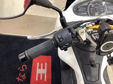 ホンダ PCX125 PCX 2012年モデル 通勤・通学にも便利な装備たっぷり! 14