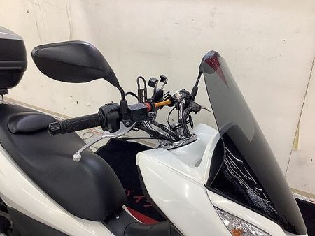ホンダ PCX125 PCX 2012年モデル 通勤・通学にも便利な装備たっぷり! 31