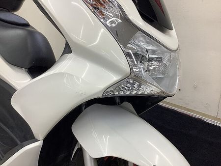 ホンダ PCX125 PCX 2012年モデル 通勤・通学にも便利な装備たっぷり! 34