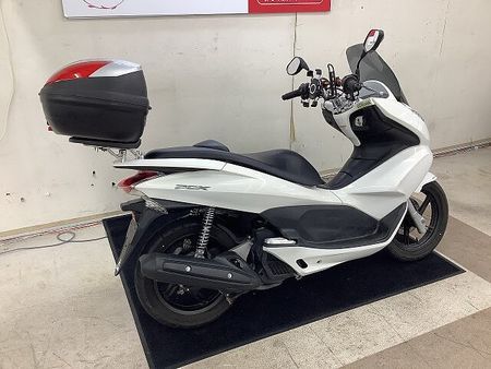 ホンダ PCX125 PCX 2012年モデル 通勤・通学にも便利な装備たっぷり! 4