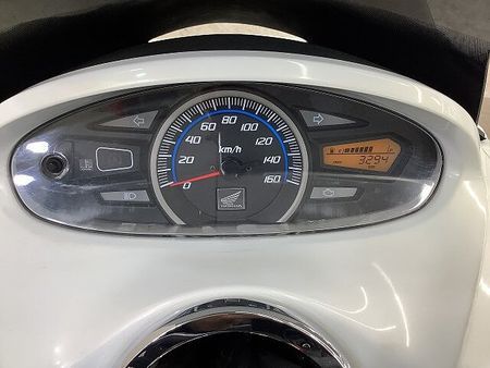 ホンダ PCX125 PCX 2012年モデル 通勤・通学にも便利な装備たっぷり! 8