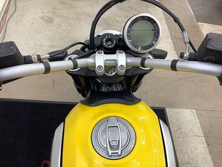 ドゥカティ Scrambler Urban Enduro スクランブラーアイコン 2020年モデル ワンオーナー 15