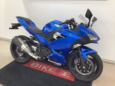 カワサキ ニンジャ 250 Ninja 250 2018年モデル 街乗りもスポーツ走行もオールマイティーに! 3
