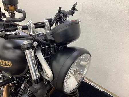 トライアンフ STREET TWIN ストリートツイン 2022年モデル エンジンガード サイドバックステー装備 20