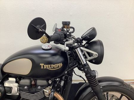 トライアンフ STREET TWIN ストリートツイン 2022年モデル エンジンガード サイドバックステー装備 25