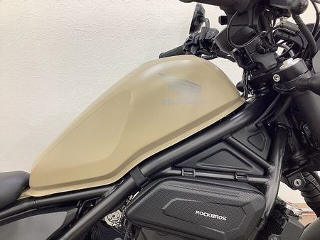 ホンダ レブル 250 REBEL 250 ABS 2020年モデル フォークブーツ・ヘッドライトカウル・フォワー 33