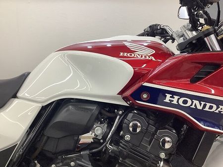 ホンダ CB400スーパーボルドール CB400 SUPER BOL D'OR 2016年モデル VTEC搭載 17