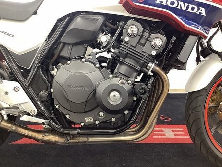 ホンダ CB400スーパーボルドール CB400 SUPER BOL D'OR 2016年モデル VTEC搭載 18