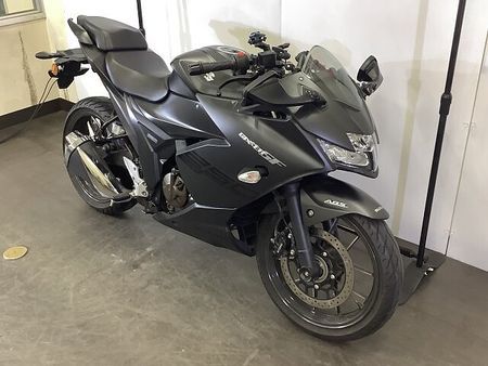 スズキ ジクサー SF250 ☆ジクサー250SF GIXXER SF 250 2019年モデル マルチバー USB-A 3