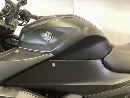 スズキ ジクサー SF250 ☆ジクサー250SF GIXXER SF 250 2019年モデル マルチバー USB-A 36
