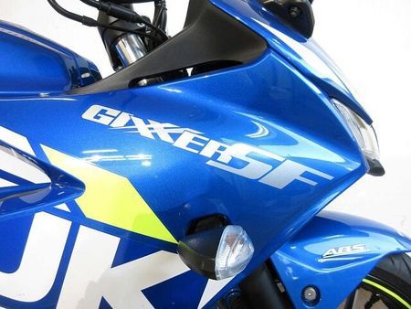 スズキ ジクサー SF250 ☆【マル得】GIXXER SF 250(ジクサー250SF) ABS キジマ製ヘルメットホ 39