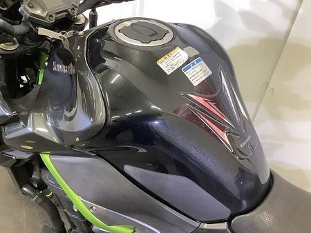 カワサキ Z900 【マル得】Z900 カワサキ純正フレームスライダー USBポート装備 ABS スペアキー 12