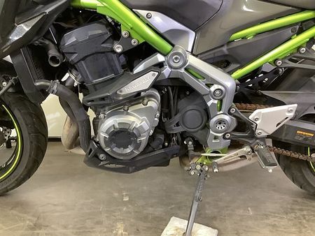 カワサキ Z900 【マル得】Z900 カワサキ純正フレームスライダー USBポート装備 ABS スペアキー 17
