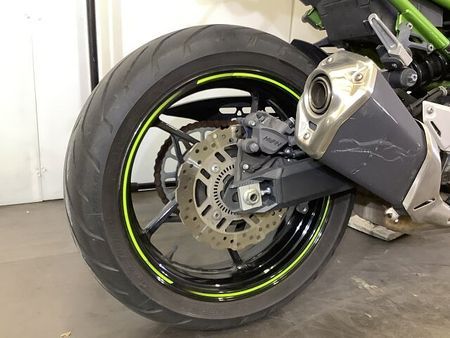 カワサキ Z900 【マル得】Z900 カワサキ純正フレームスライダー USBポート装備 ABS スペアキー 23
