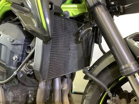 カワサキ Z900 【マル得】Z900 カワサキ純正フレームスライダー USBポート装備 ABS スペアキー 29
