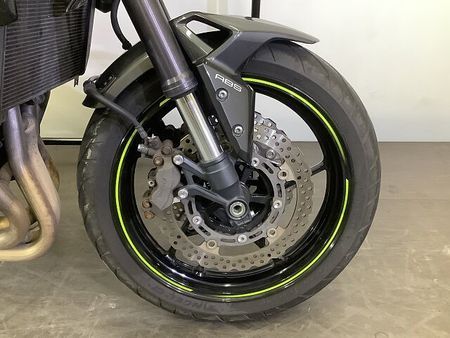 カワサキ Z900 【マル得】Z900 カワサキ純正フレームスライダー USBポート装備 ABS スペアキー 34