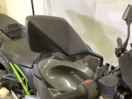 カワサキ Z900 【マル得】Z900 カワサキ純正フレームスライダー USBポート装備 ABS スペアキー 39