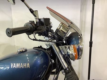 ヤマハ SR400 SR400 パフォーマンスダンパー スクリーン USB-A2ポート装備 赤キー・スペアキー 15