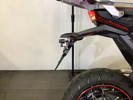 ホンダ X-ADV X-ADV 前後ドライブレコーダー付スマートライドモニター フォグランプ パイプガード装備 17