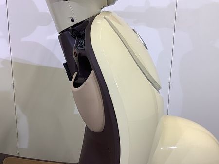 ホンダ ジョルノ Giorno ジョルノ アイドリングストップ・シガーソケット標準装備 11