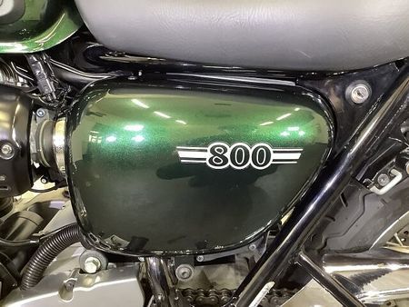 カワサキ W800 W800 エンジンガード シガーソケット装備 ABS スペアキーあり 28