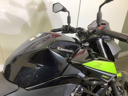 カワサキ Z250 Z250 10