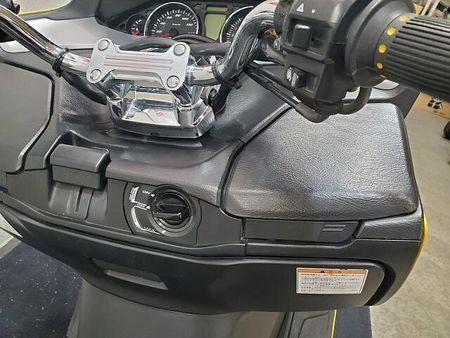スズキ スカイウェイブ250 スカイウェイブ250M 2008年モデル バックレスト グリップカスタム 32