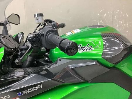カワサキ ニンジャ 1000 (Z1000SX) NINJA1000 2017年モデルエンジンス宴Cダー装備スペアキーあり 40