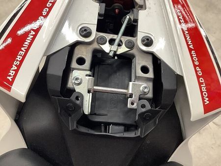 ヤマハ YZF-R7 YZF-R7 2022年モデルエンジンスライダー、マルチバー装備リアフェンダレスカスタムス 11
